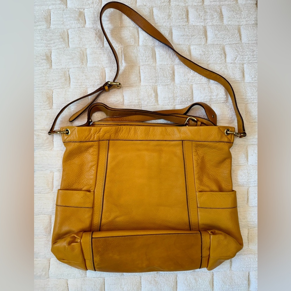 Presa 100% leather mustard colored purse double handle plus‎ shoulder strap
